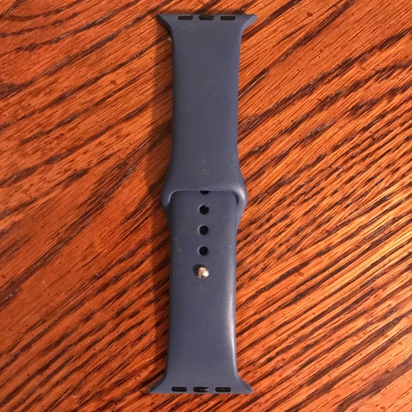 Three 42mm Apple Watch Sport bands - Picture 4 of 4
